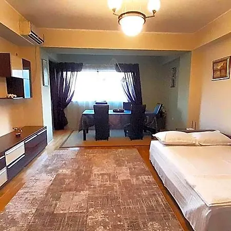 Residencia Del Mar Apartment Mamaia